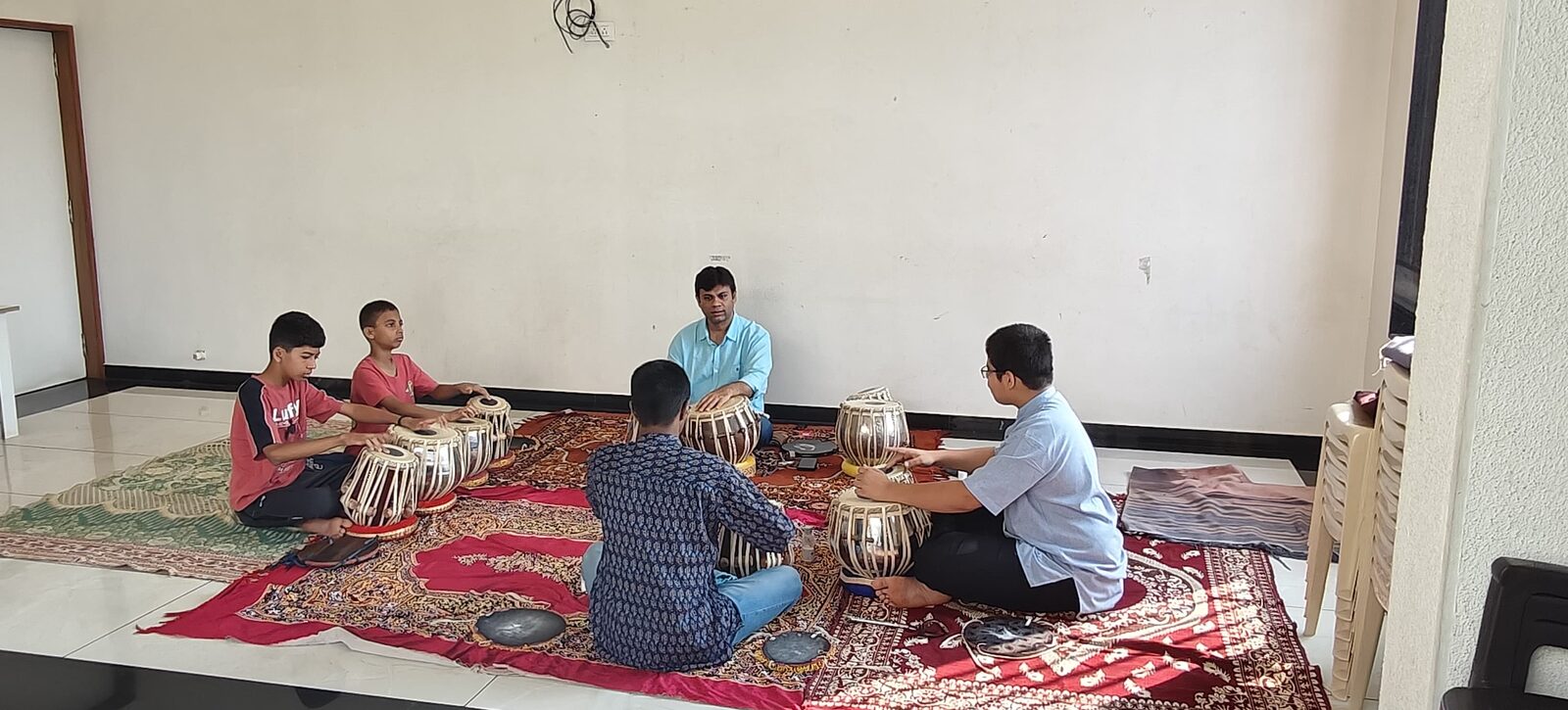 A small tabla class in session